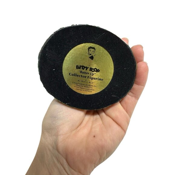 new BETTY BOOP collector figurine danbury mint BATTER UP - Picture 5 of 5